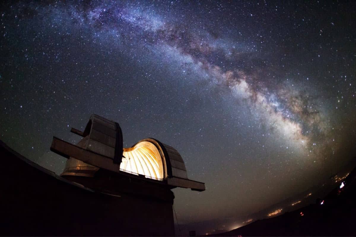 lavorare come astronomo